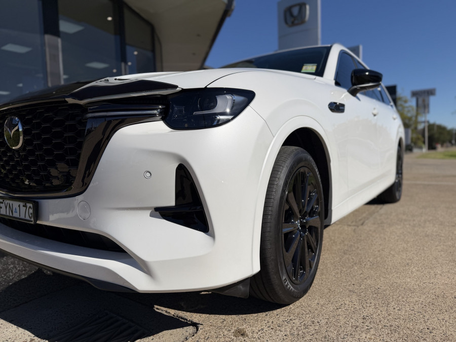2025 Mazda CX-80 KL P50e GT SUV Image 10