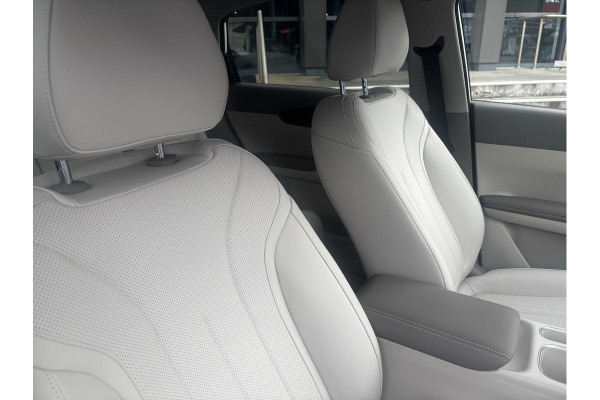 2026 Geely EX2 E22H Inspire Hatch Image 13