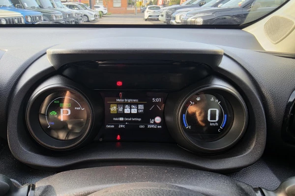 2023 Toyota Yaris Cross MXPB10R GX SUV Image 20