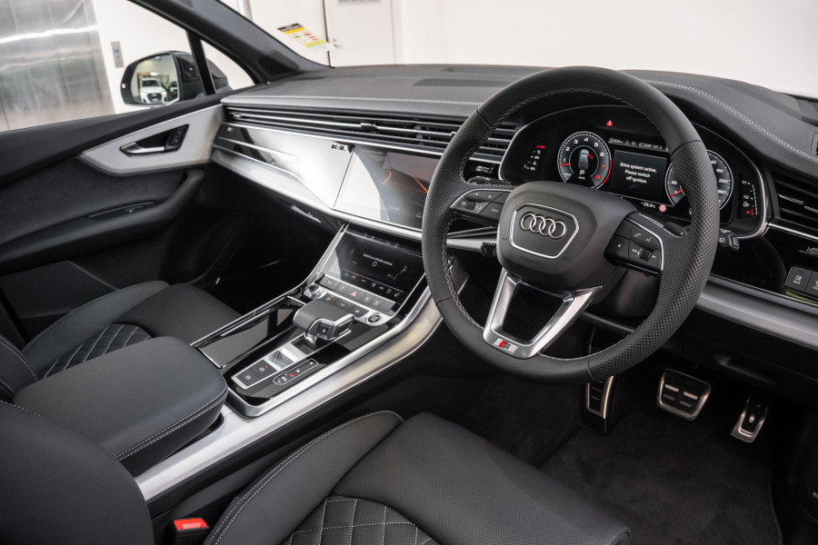 2026 MY25 Audi Q7 4M TFSI 250kW S line SUV