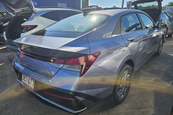 2026 Hyundai i30 CN7.V4  Sedan Image 4