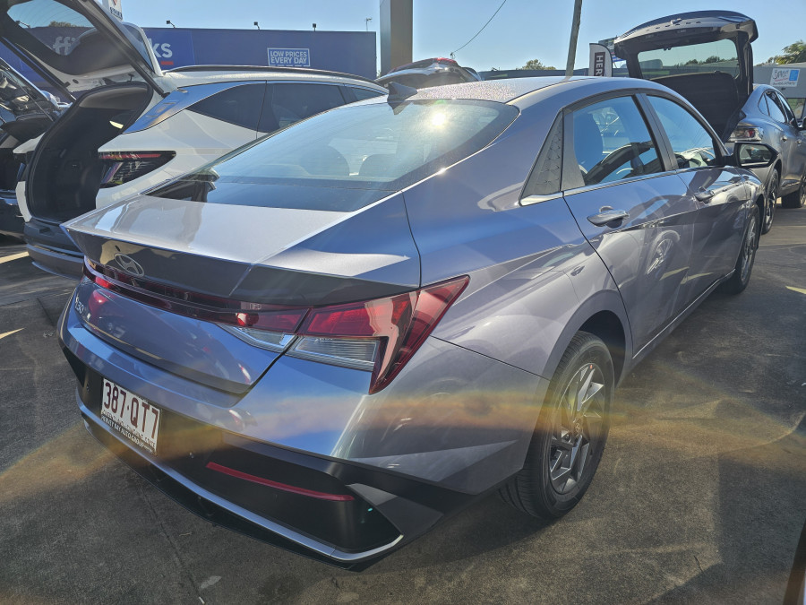2026 Hyundai i30 CN7.V4  Sedan Image 4