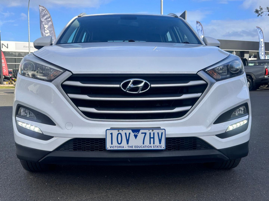 2017 Hyundai Tucson TLe Active X SUV Image 3