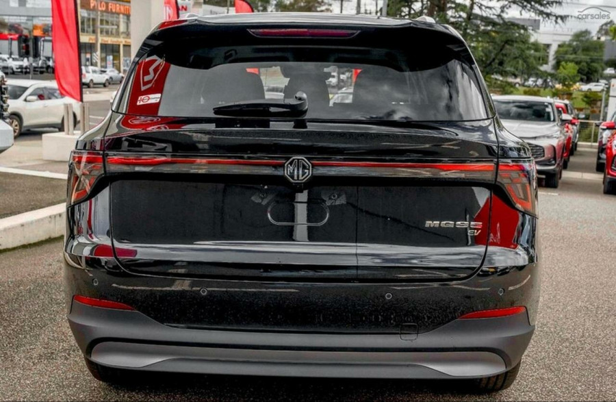 2026 MG MGS5 EV ZS3EM Essence 62 SUV Image 5