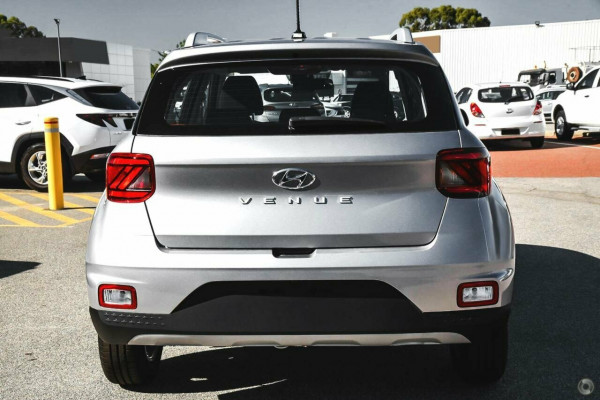 2024 Hyundai Venue QX.V5  SUV Image 5