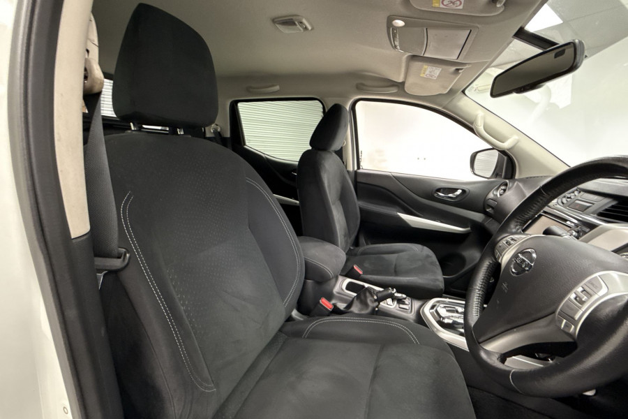 2018 Nissan Navara D23 Series 3 ST-X King Cab Pickup Image 20