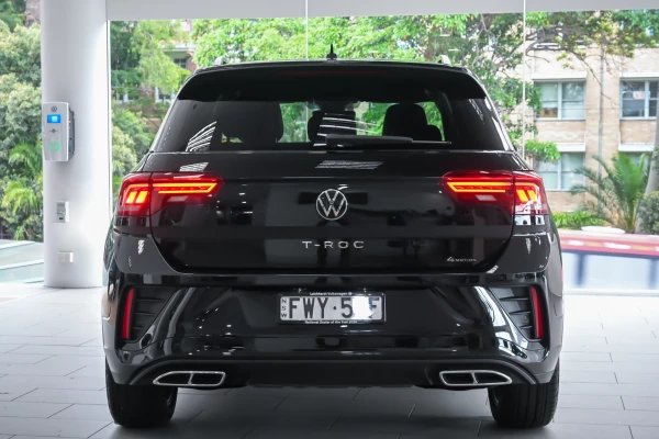2025 Volkswagen T-Roc 140TSI R-Line SUV Image 5