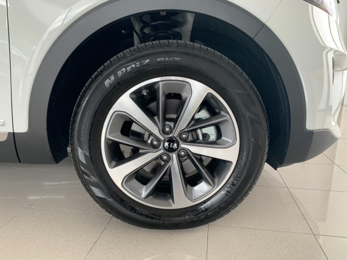 2019 MY20 Kia Sorento UM SLi Suv Image 24