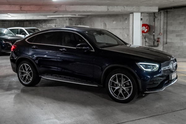 2021 Mercedes-Benz GLC-Class C253 GLC300 SUV image 3