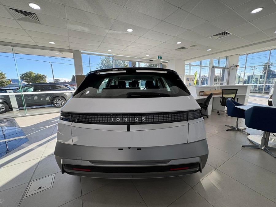 2026 Hyundai IONIQ 5 NE.V6  SUV Image 6
