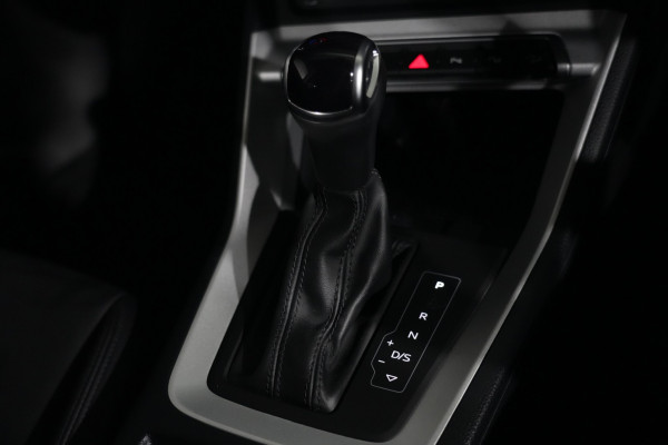 2025 Audi Q3 F3 35 TFSI S line Edition SUV Image 18