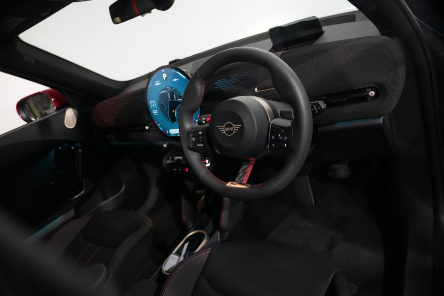 2025 MINI Aceman Jcw E Hatch Image 11