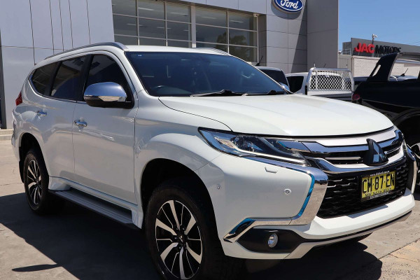 2017 Mitsubishi Pajero Sport QE Exceed SUV
