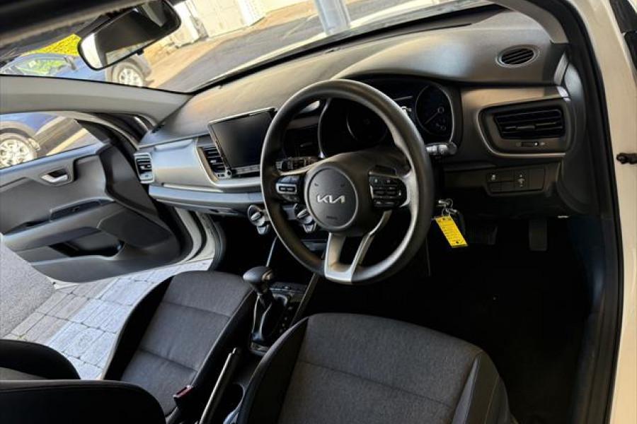 2022 MY23 Kia Stonic YB S SUV Image 14