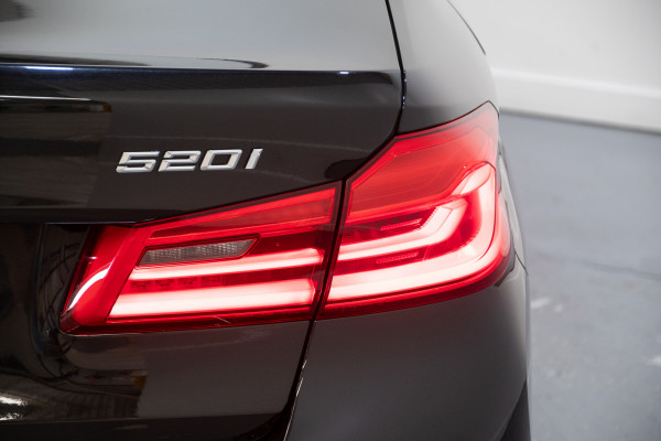 2019 BMW 5 Series 20i M Sport Sedan Image 11