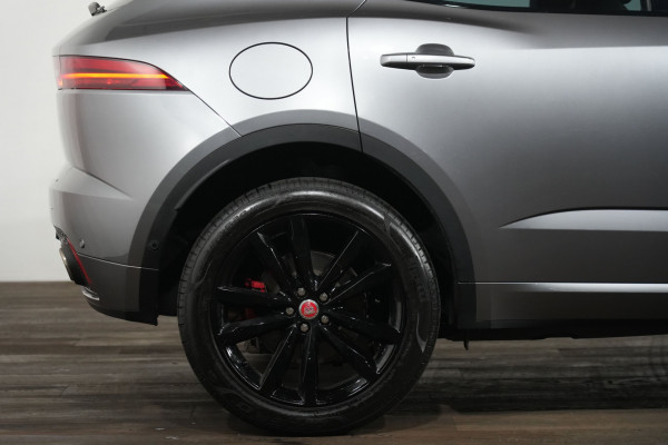 2021 Jaguar E-PACE P250 R-Dynamic SE SUV Image 6
