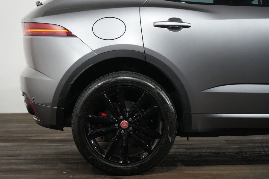 2021 Jaguar E-PACE P250 R-Dynamic SE SUV Image 6