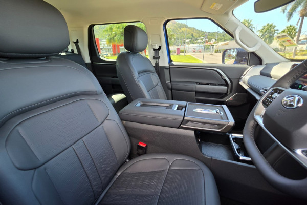 2025 LDV Terron 9 EKK1C Evolve Ute Image 16