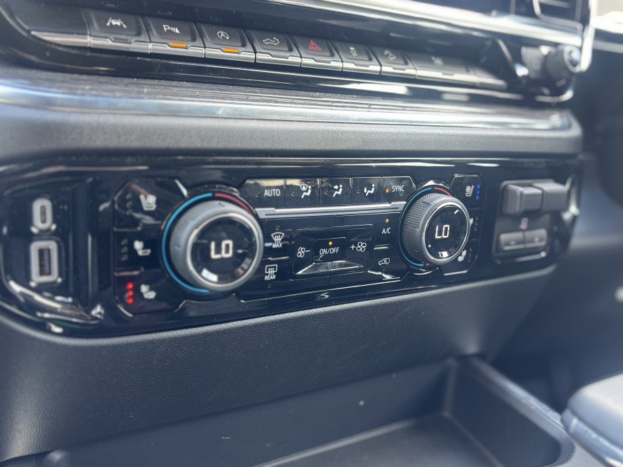 2025 Chevrolet Silverado T1 1500 LTZ Premium W/Tech Pack Ute Image 19