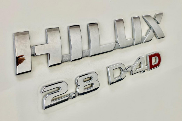 2019 Toyota HiLux GUN126R SR Ute Image 5