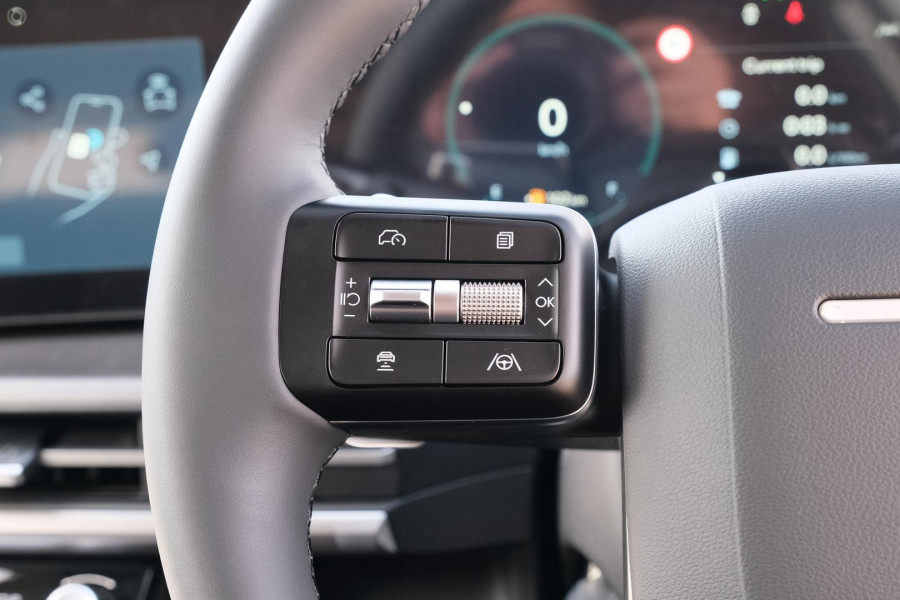 2026 Hyundai Santa Fe MX5.V2 Hybrid SUV Image 11