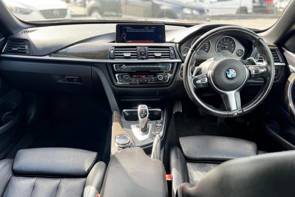 2014 BMW 4 Series F33 420i M Sport Convertible Image 11