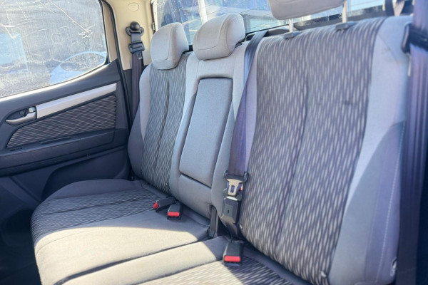 2015 MY16 Holden Colorado RG LT Crew Cab Pickup Image 13