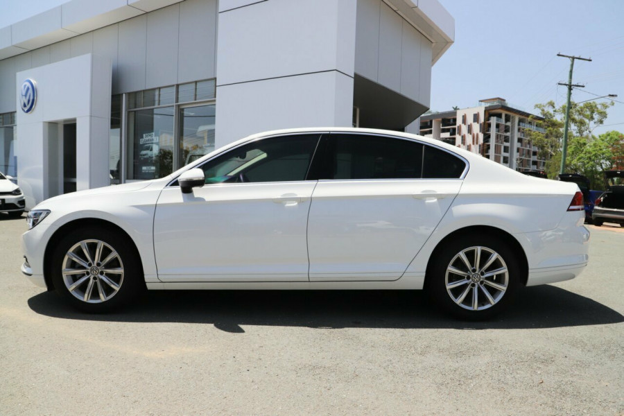 2019 Volkswagen Passat B8 132TSI Comfortline Sedan Image 3