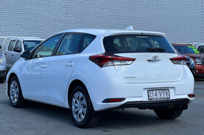 2015 Toyota Corolla ZRE182R Ascent Hatch Image 4