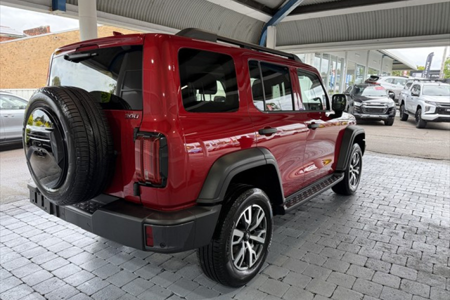 2025 GWM Tank 300 P01 Ultra Hybrid SUV Image 7