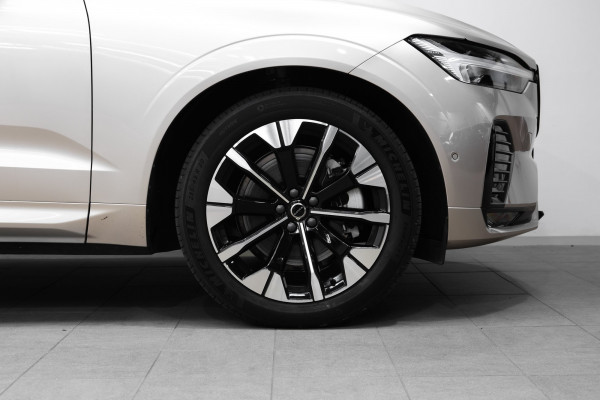 2025 Volvo XC60 UZ B5 Ultra Dark 2L Petrol AWD SUV Image 4
