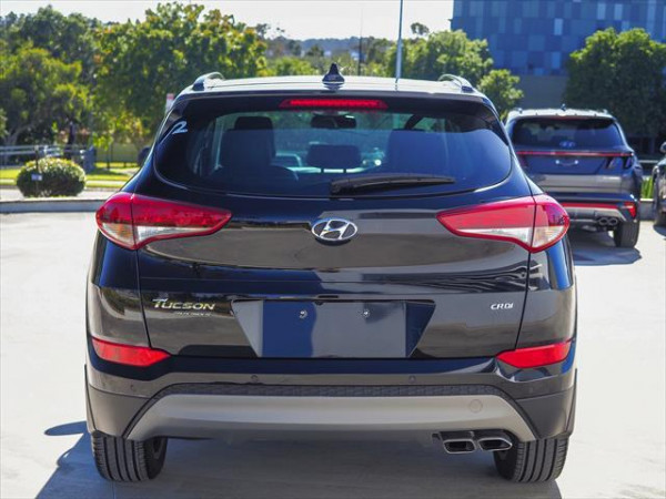 2017 Hyundai Tucson TLe Highlander Suv image 4