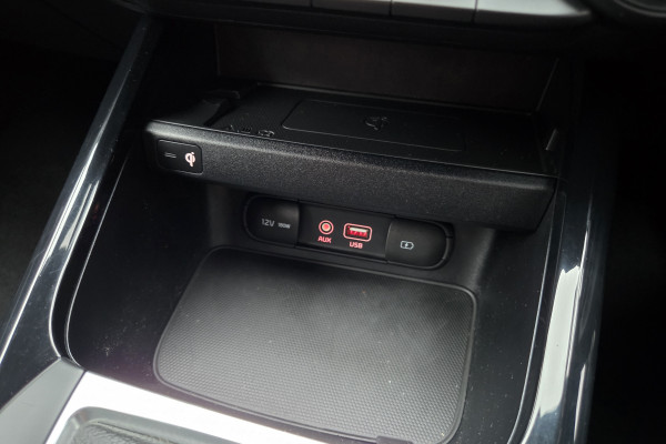 2019 MY20 Kia Cerato BD GT Hatch Image 16