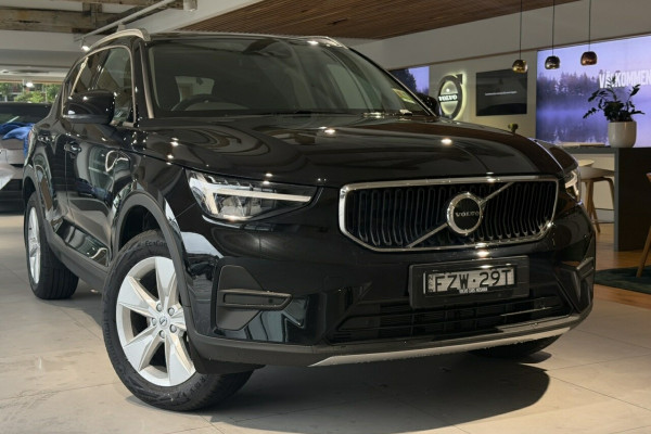 2026 Volvo XC40 XZ Plus B4 SUV Image 1