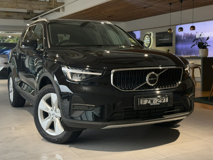 2026 Volvo XC40 XZ Plus B4 SUV Image 1