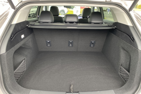 2026 MG HS Essence SUV Image 6