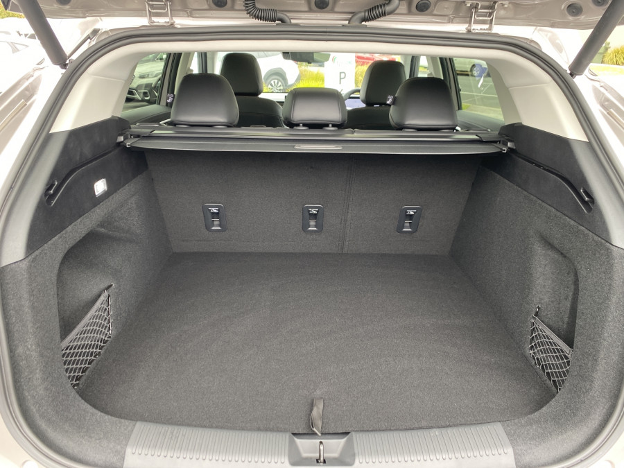 2026 MG HS Essence SUV Image 6