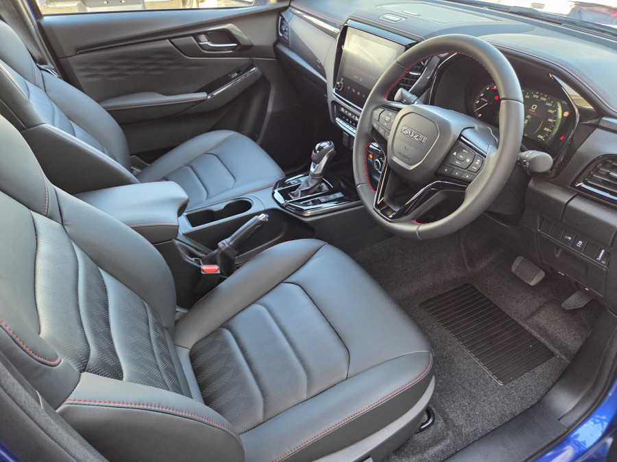 2026 Isuzu D-MAX RG X-TERRAIN Ute Image 10