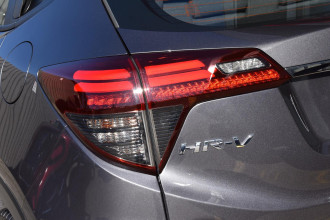 2021 Honda HR-V  VTi-S Suv image 3