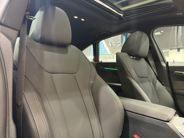 2026 BMW i4 G26 eDrive35 Hatch image 33