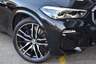 2019 BMW X5 G05 xDrive40i M Sport Suv image 26