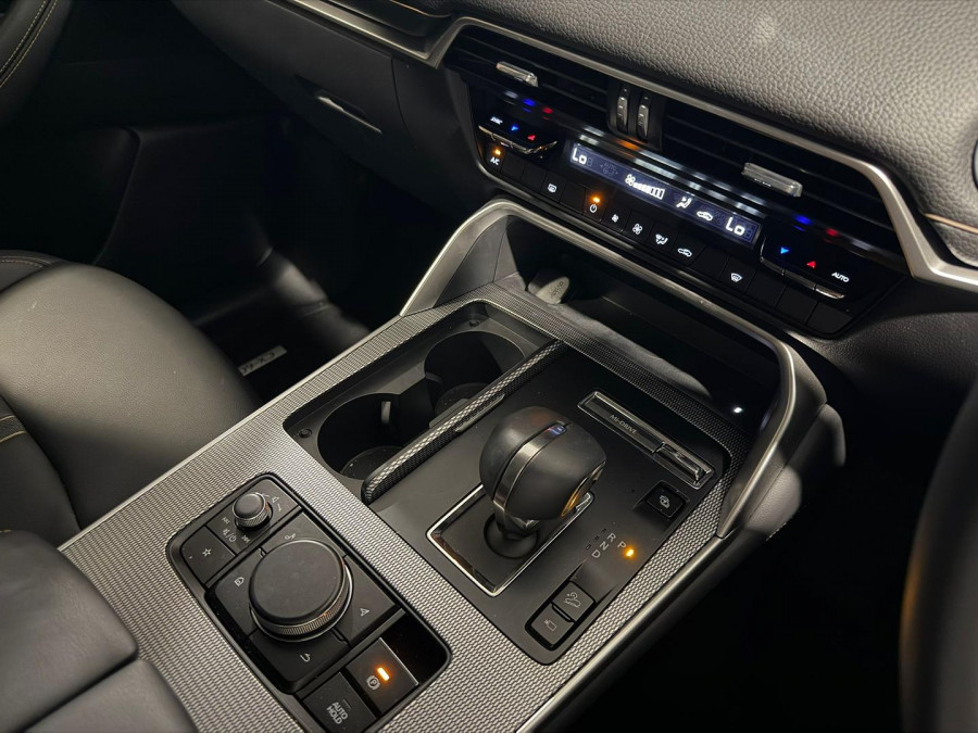 2024 Mazda CX-60 KH Series P50e Evolve SUV Image 21
