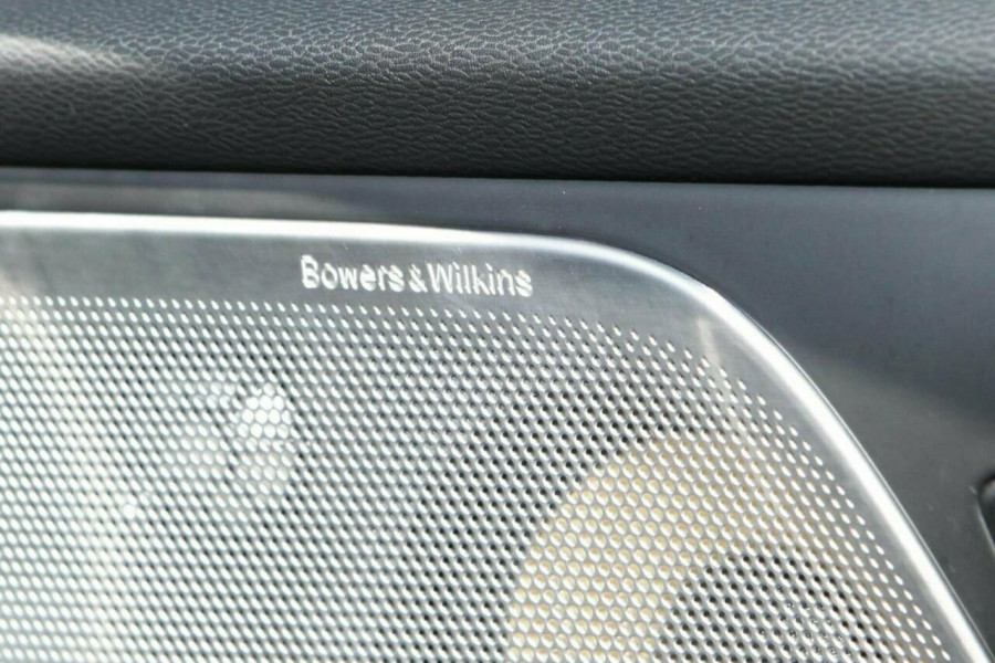 2019 MY20 Volvo S60 Z Series T8 R-Design Sedan Image 17