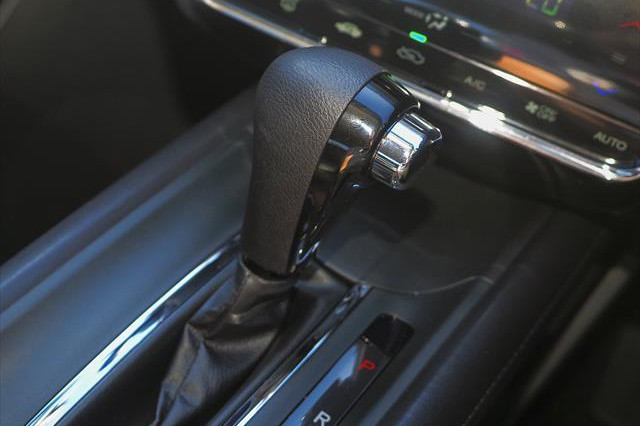 2015 Honda HR-V  VTi Suv Image 12