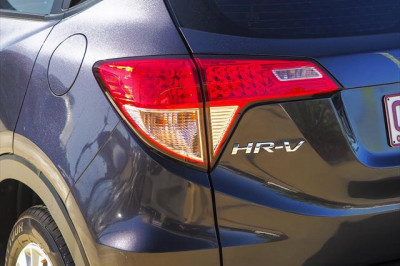 2015 Honda HR-V  VTi Suv Image 4