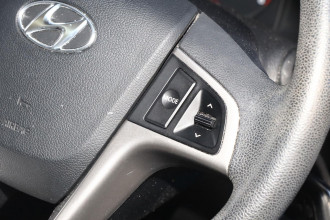 2017 Hyundai Accent RB4 Active Hatch image 11