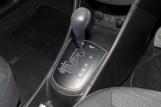 2017 Hyundai Accent RB4 Active Hatch image 15