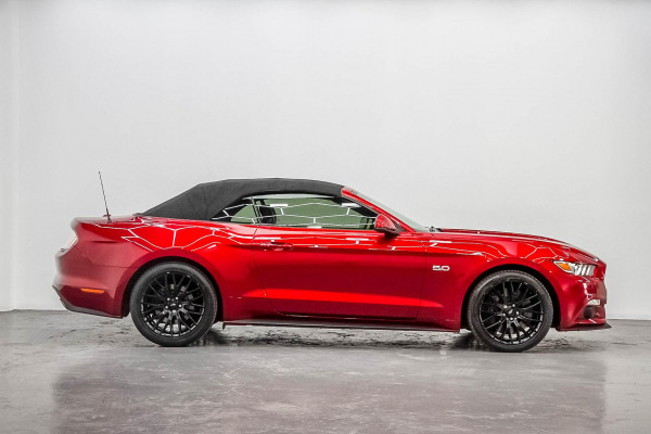 2017 Ford Mustang FM GT Convertible Image 4