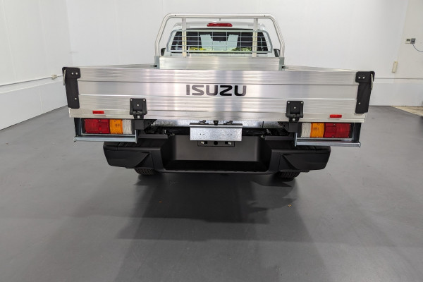 2023 Isuzu D-MAX RG SX Cab Chassis Image 5
