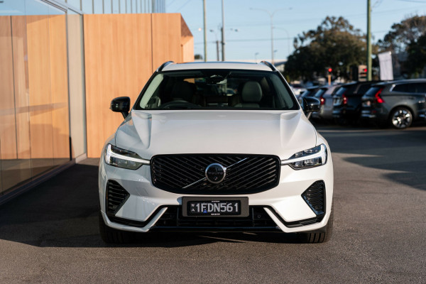 2026 Volvo XC60 UZ Ultra T8 Plug-in Hybrid Dark SUV Image 8